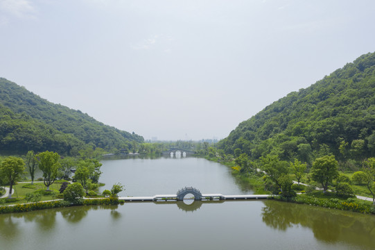 杭州西湖区铜鉴湖景区航拍