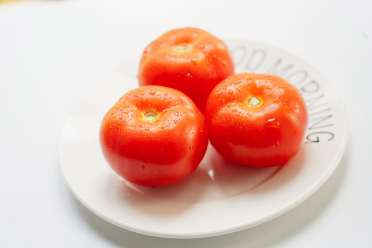 生鲜番茄