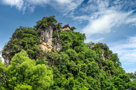 桂林喀斯特地貌山顶