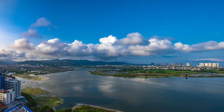 双月湾全景