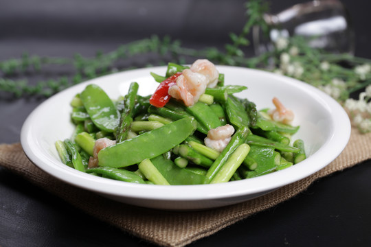荷蘭豆炒蘆筍