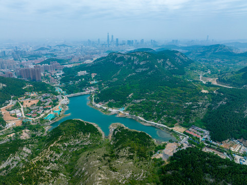 航拍济南浆水泉水库