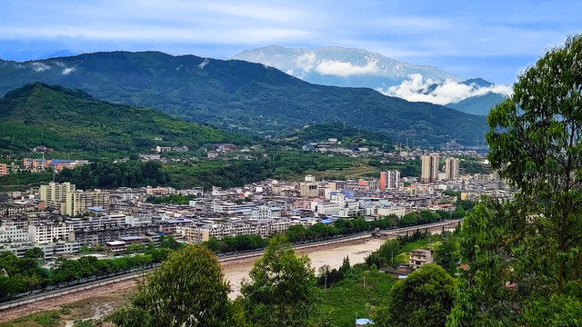 大山县城平楼