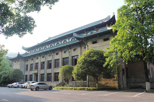 湖南大学大礼堂