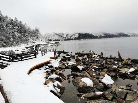 高山雪景