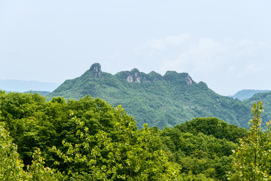 秀丽的山峰