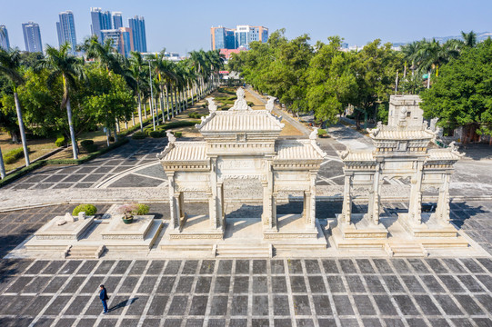 航拍广东珠海梅溪牌坊旅游区