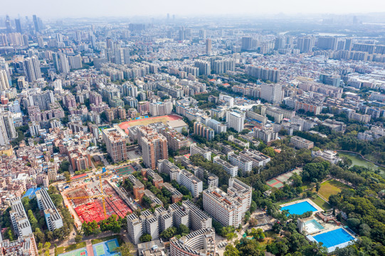 航拍中山大学校本部北门广场