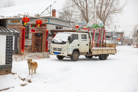 雪后的农村