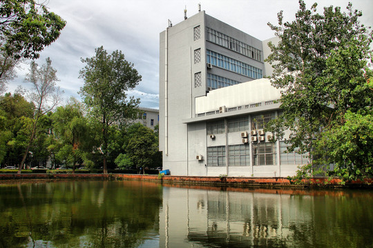 南昌大学校园风景