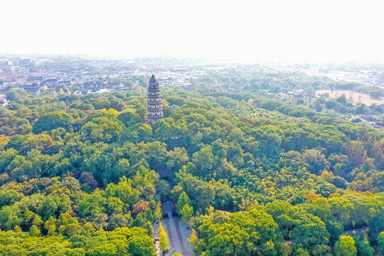 航拍苏州虎丘塔虎丘山