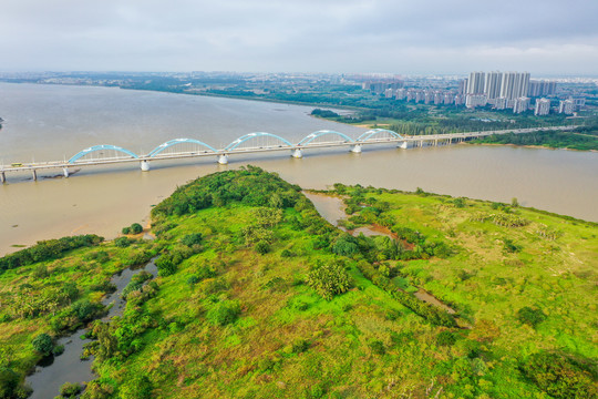 航拍海口南渡江水道府城镇农场