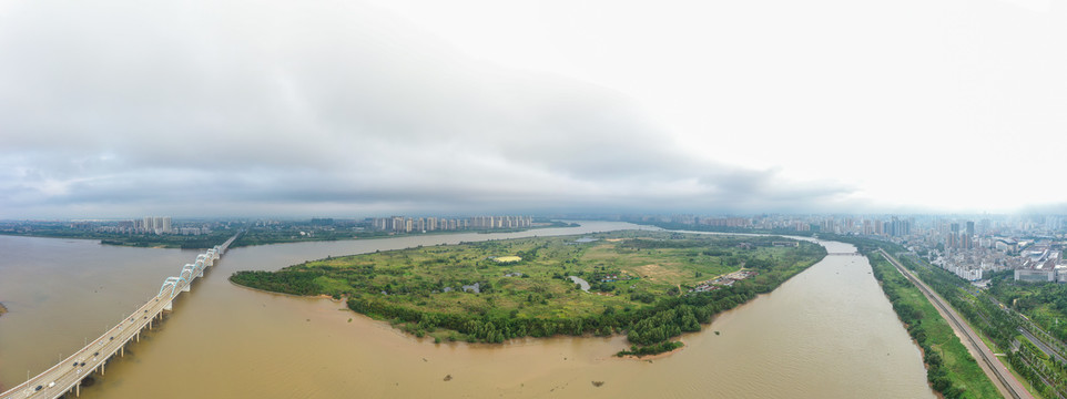 航拍海口南渡江水道府城镇农场