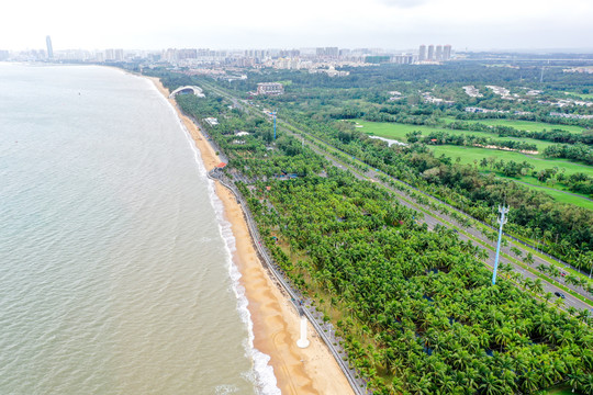 航拍海南海口假日海滩旅游景区