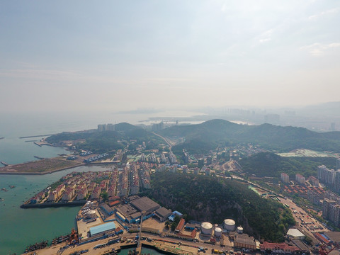 航拍山东青岛黄岛区城区街景