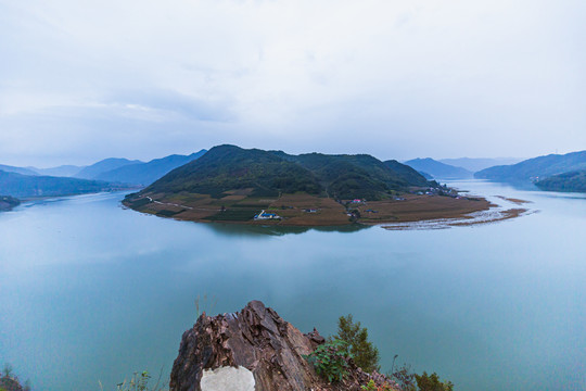 浑江大拐弯