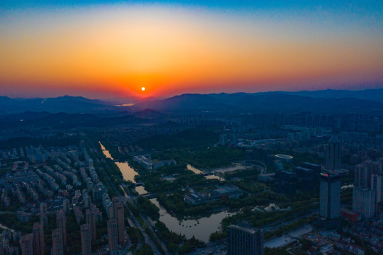 浙江长兴立夏夕阳