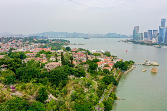 航拍福建厦门鼓浪屿风景名胜区