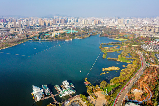 昆明滇池草海湖滨生态湿地公园