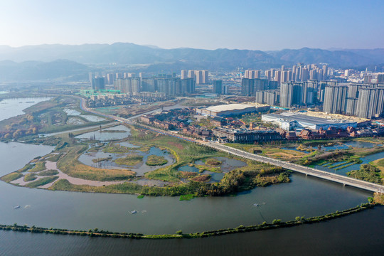 昆明滇池草海湖滨生态湿地公园