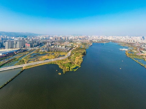 昆明滇池草海湖滨生态湿地公园