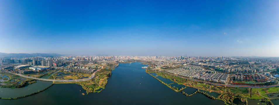 昆明滇池草海湖滨生态湿地公园