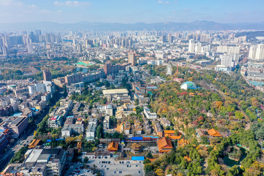 航拍云南昆明圆通山昆明动物园