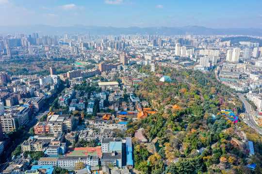 航拍云南昆明圆通山昆明动物园