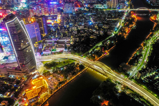 航拍广东中山岐江壹号大楼夜景