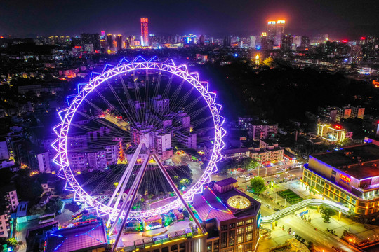 航拍广东中山幻彩摩天轮夜景