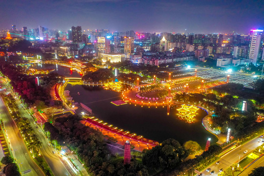 航拍广东佛山千灯湖公园夜景