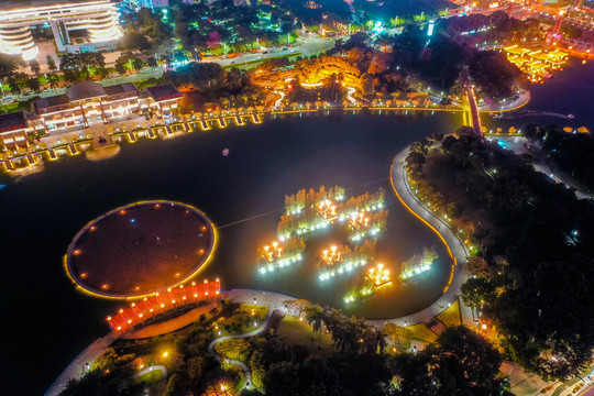 航拍广东佛山千灯湖公园夜景