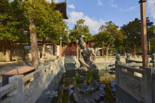 深圳东部华侨城大兴华寺