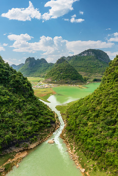 隆安更望湖