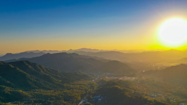 八达岭长城日出