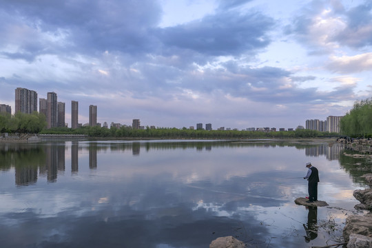 城市河湖风光