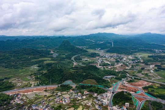 航拍湖南湘西麻栗场田园风光