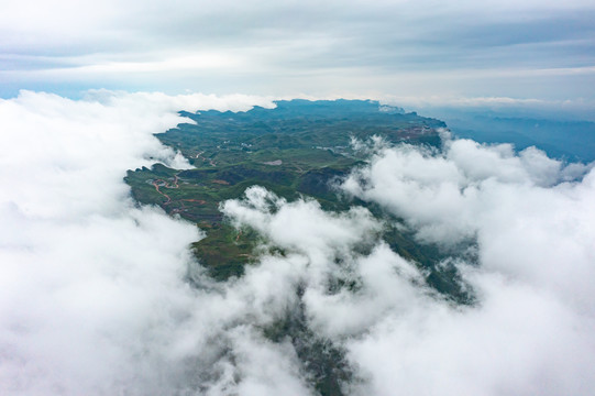 航拍湖南湘西龙山八面山素材