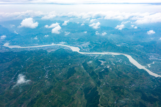 航拍湖南湘西龙山八面山素材