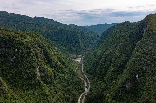 航拍湖南湘西乌龙山大峡谷