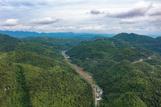 航拍湖南湘西乌龙山大峡谷