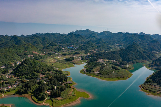 航拍湖南湘西松柏水庫風(fēng)光
