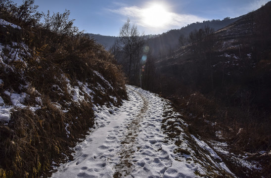 土山路