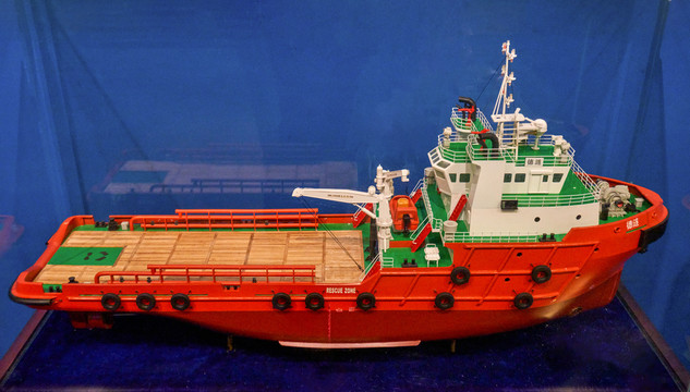 3676KW远洋拖轮模型