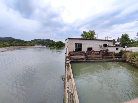 小水电发电厂