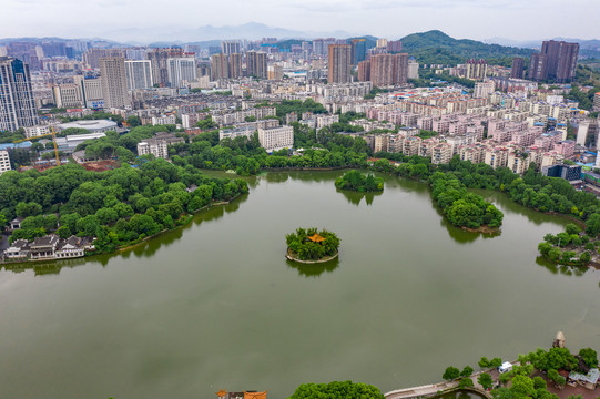 航拍湖南郴州城市风光