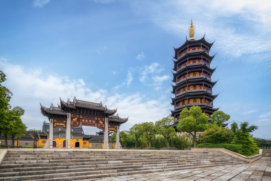 泰州南山寺文峰塔街景