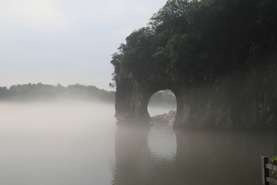 水墨山水