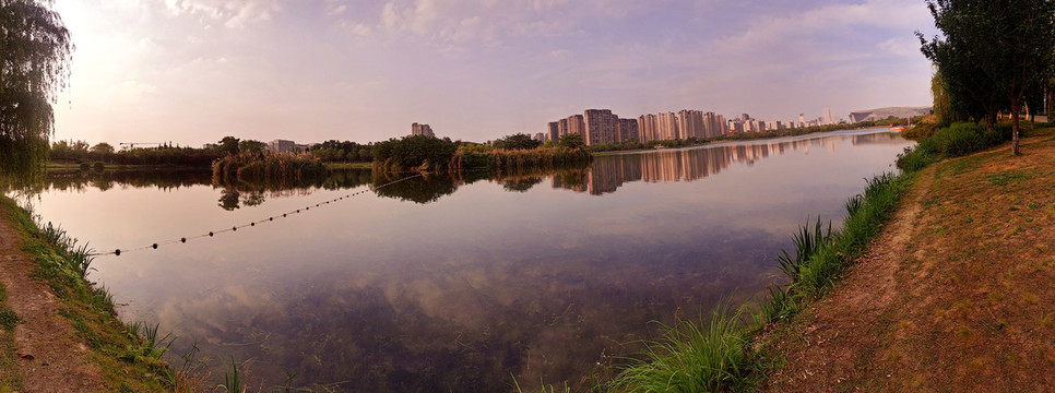 成都锦城湖风光