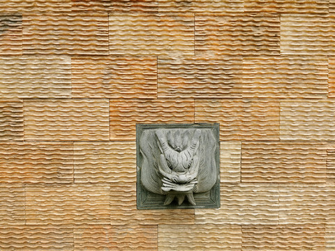 文化石龙头雕塑景墙